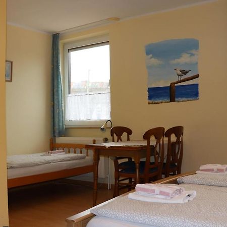 Logia Hotel Garni Neuharlingersiel Zewnętrze zdjęcie
