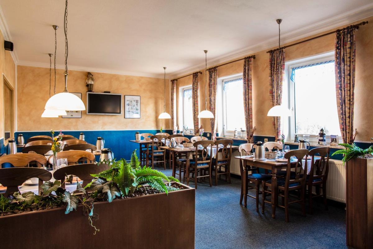 Logia Hotel Garni Neuharlingersiel Zewnętrze zdjęcie