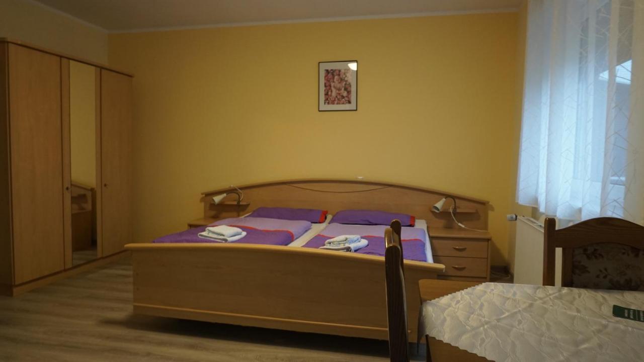 Logia Hotel Garni Neuharlingersiel Zewnętrze zdjęcie