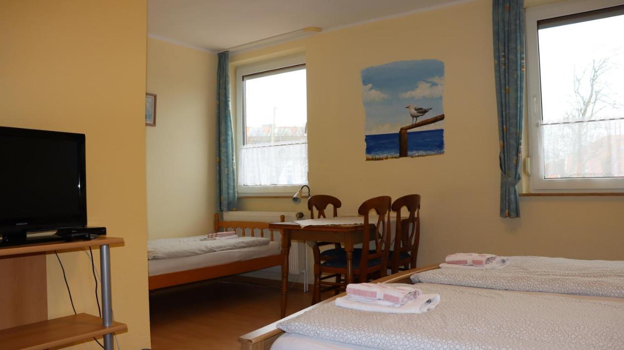 Logia Hotel Garni Neuharlingersiel Zewnętrze zdjęcie